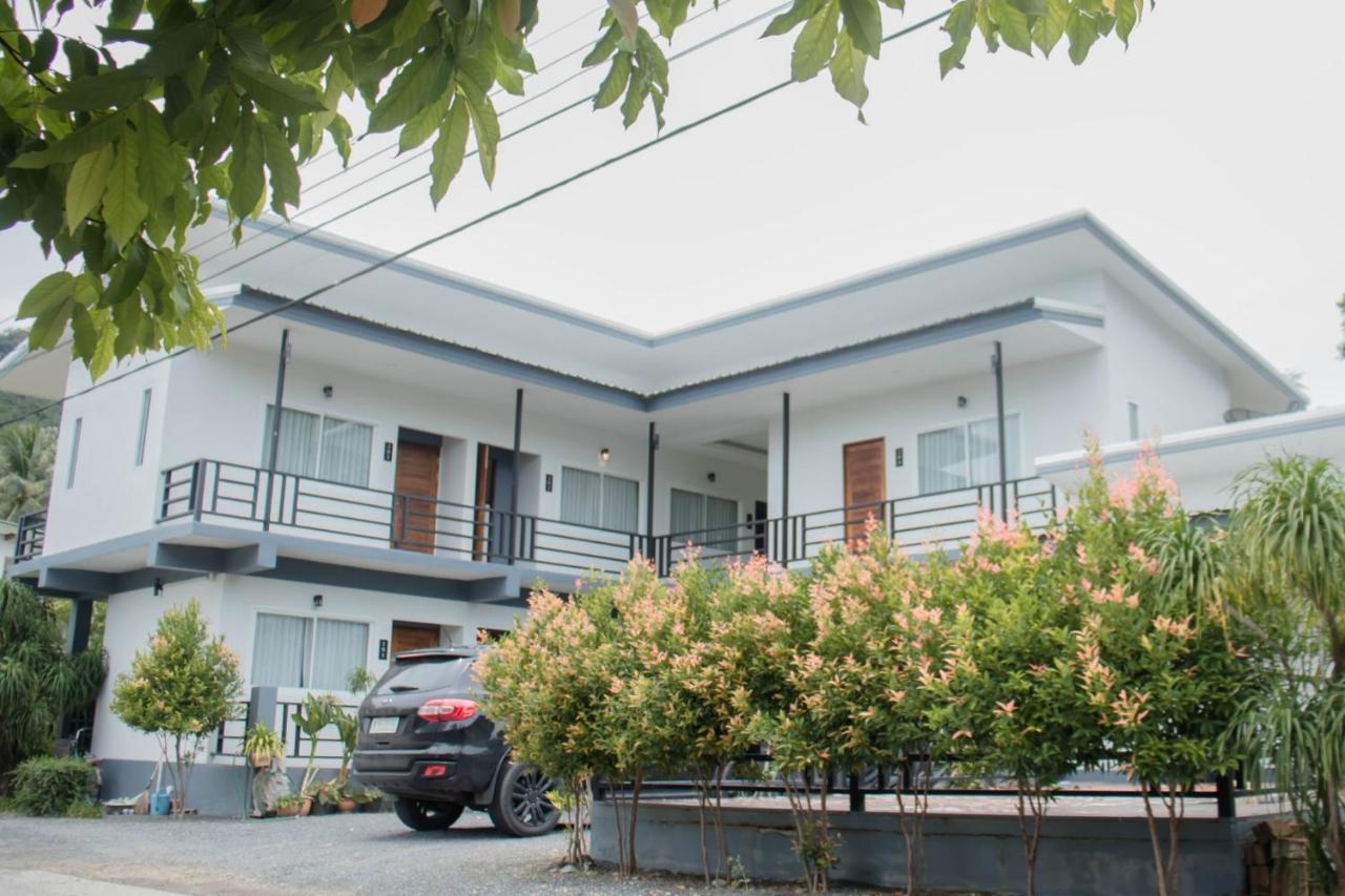 Hotel Nangkam Boutique Donsak Ban Pheng Krong Zewnętrze zdjęcie