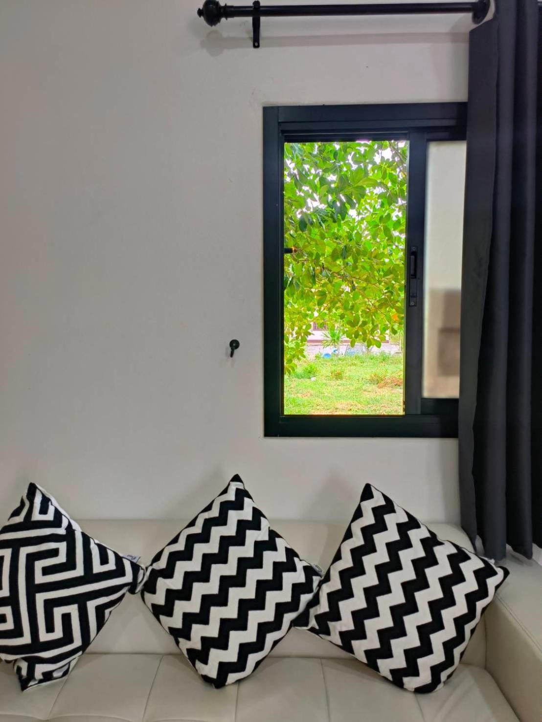 Hotel Nangkam Boutique Donsak Ban Pheng Krong Zewnętrze zdjęcie